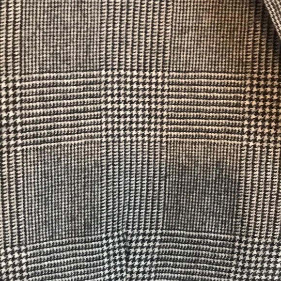 Gray And Black Prince of Wales style Suit - Picture 2 of 5